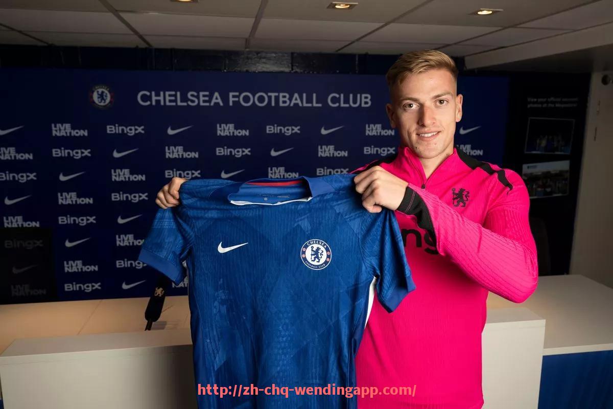 问鼎娱乐官网-世俱杯主办城市交通标识国际化标准制定与应用实录